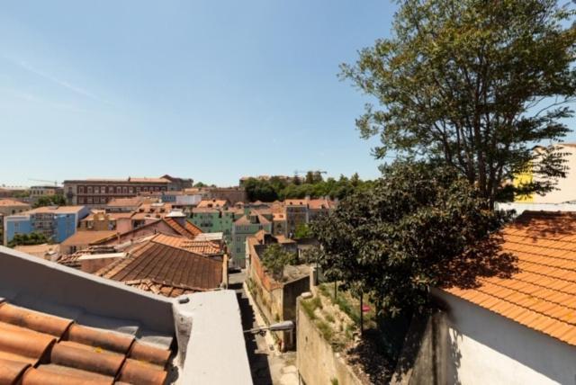 Central Lisbon With View ภายนอก รูปภาพ